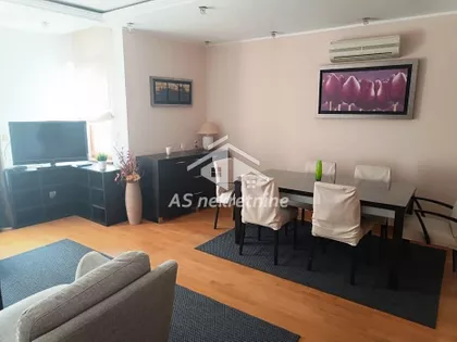 Hram Svetog Save | 4zida.rs