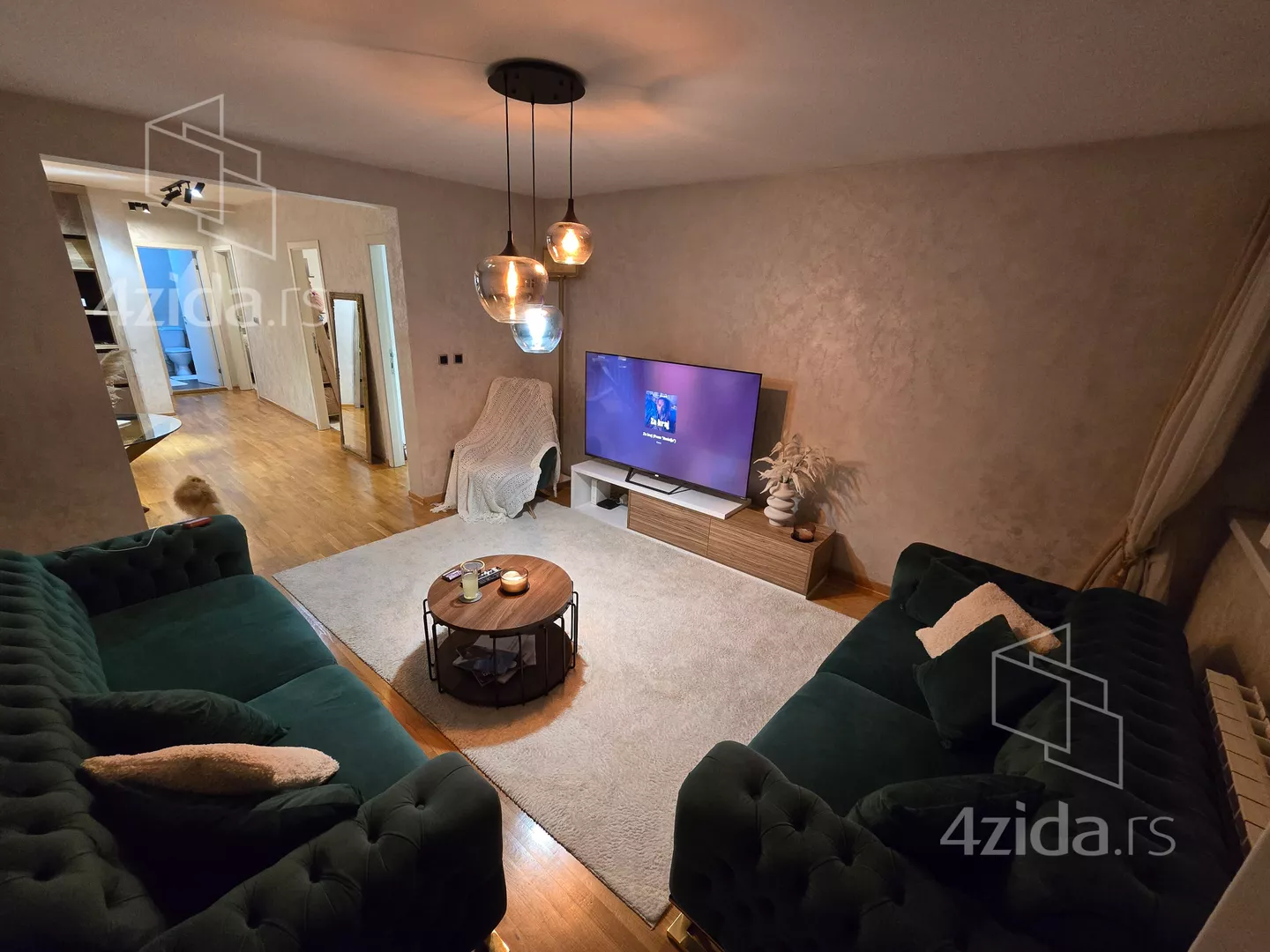 Troiposoban stan | 4zida