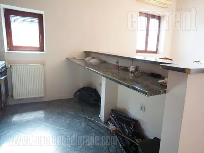 SABORNA CRKVA | 4zida.rs