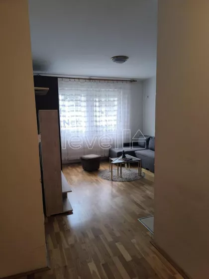 Podbara | 4zida.rs