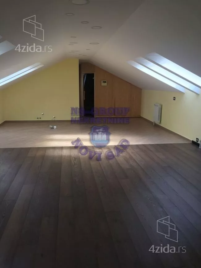 Šestosoban stan | 4zida