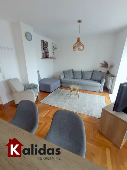 Bulevar Oslobođenja | 4zida.rs
