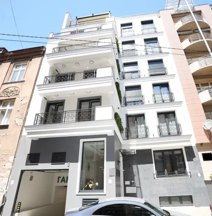 Krunski Venac | 4zida.rs