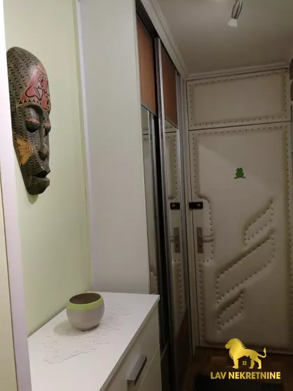 RUMENAČKA | 4zida.rs