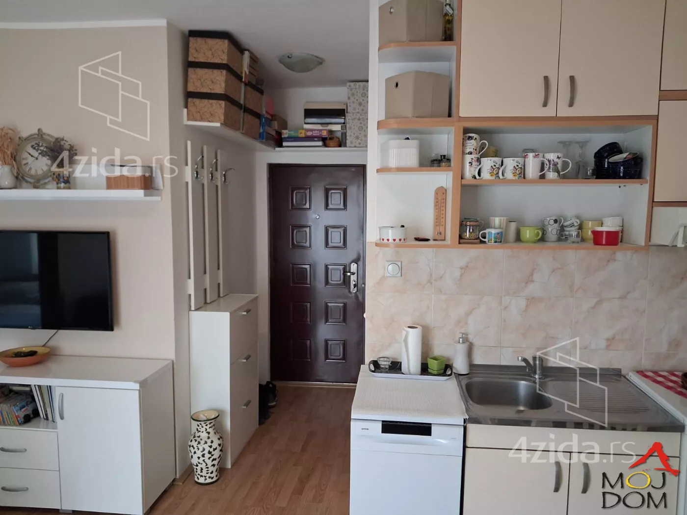 Jednoiposoban stan | 4zida