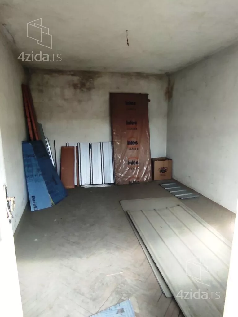 3-etažna kuća | 4zida