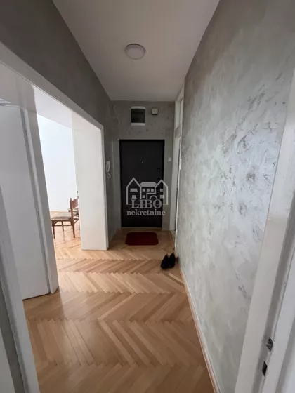Obrenovićeva | 4zida.rs