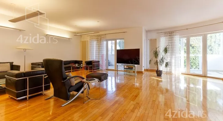 4-etažna kuća | 4zida