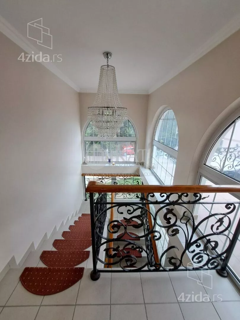 3-etažna kuća | 4zida