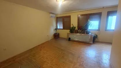 Siniše Stankovića | 4zida.rs