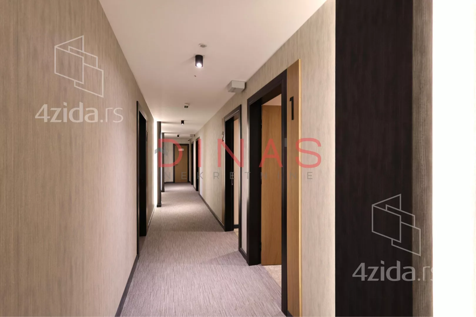 Poslovni prostor | 4zida