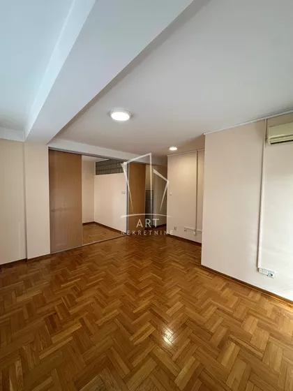 Gospodara Vučića | 4zida.rs