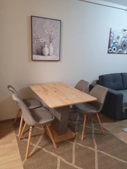 Braće Dirak 22 | 4zida.rs