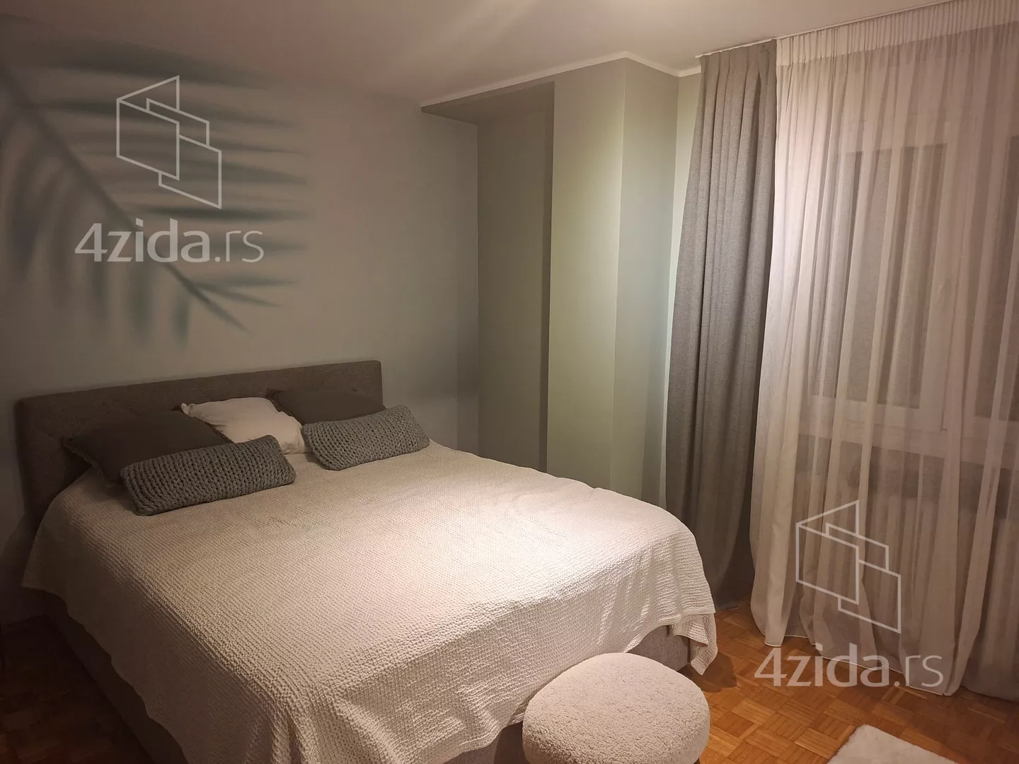 Troiposoban stan | 4zida