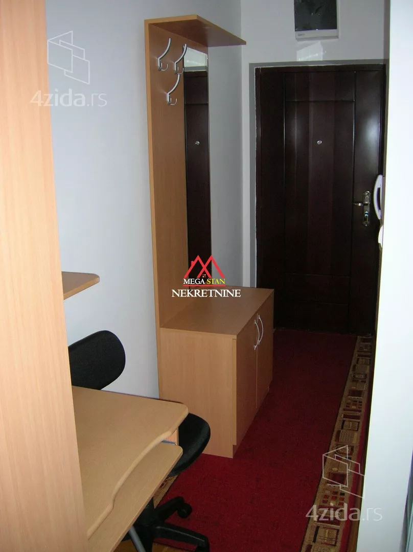 Garsonjera | 4zida