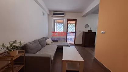 Sedamnaestog Oktobra | 4zida.rs