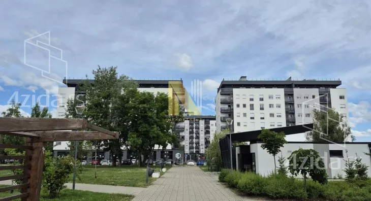 Garaža/Parking | 4zida