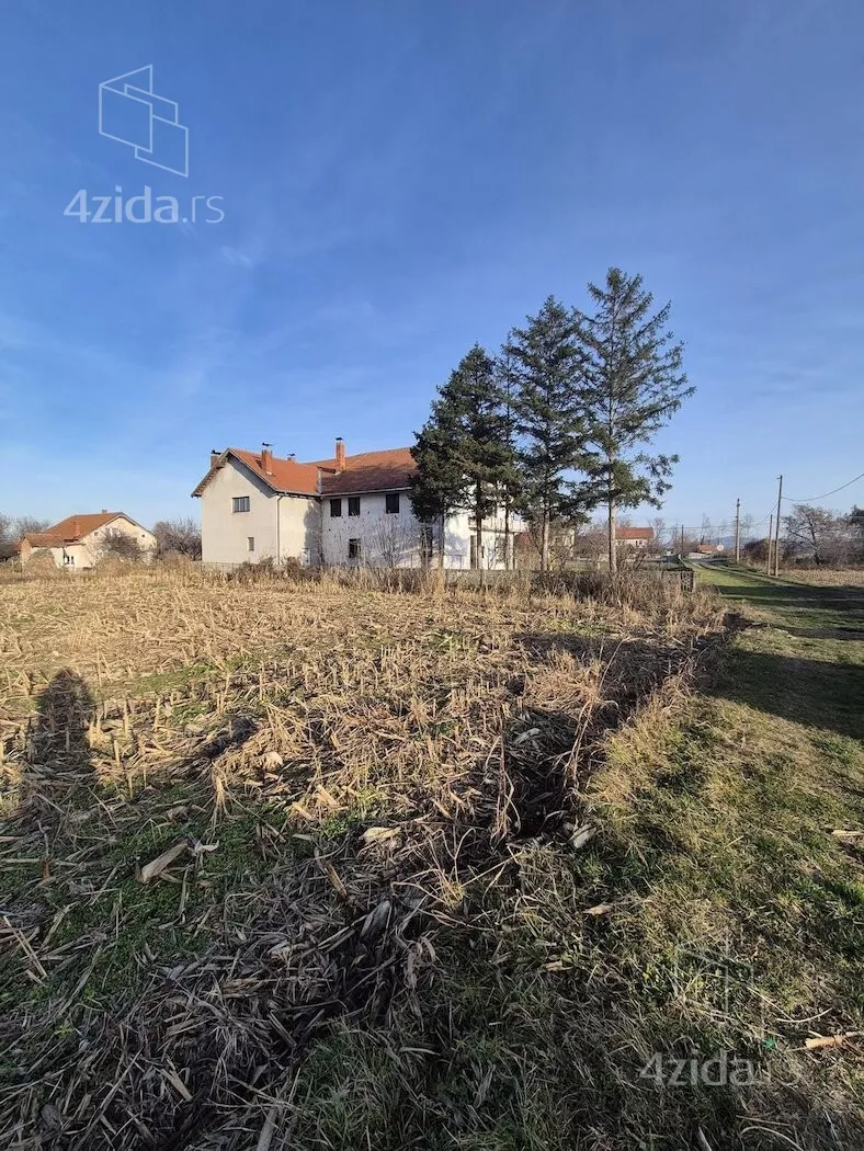 Građevinsko zemljište | 4zida