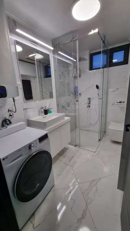 Stevana Nemanje 71 | 4zida.rs