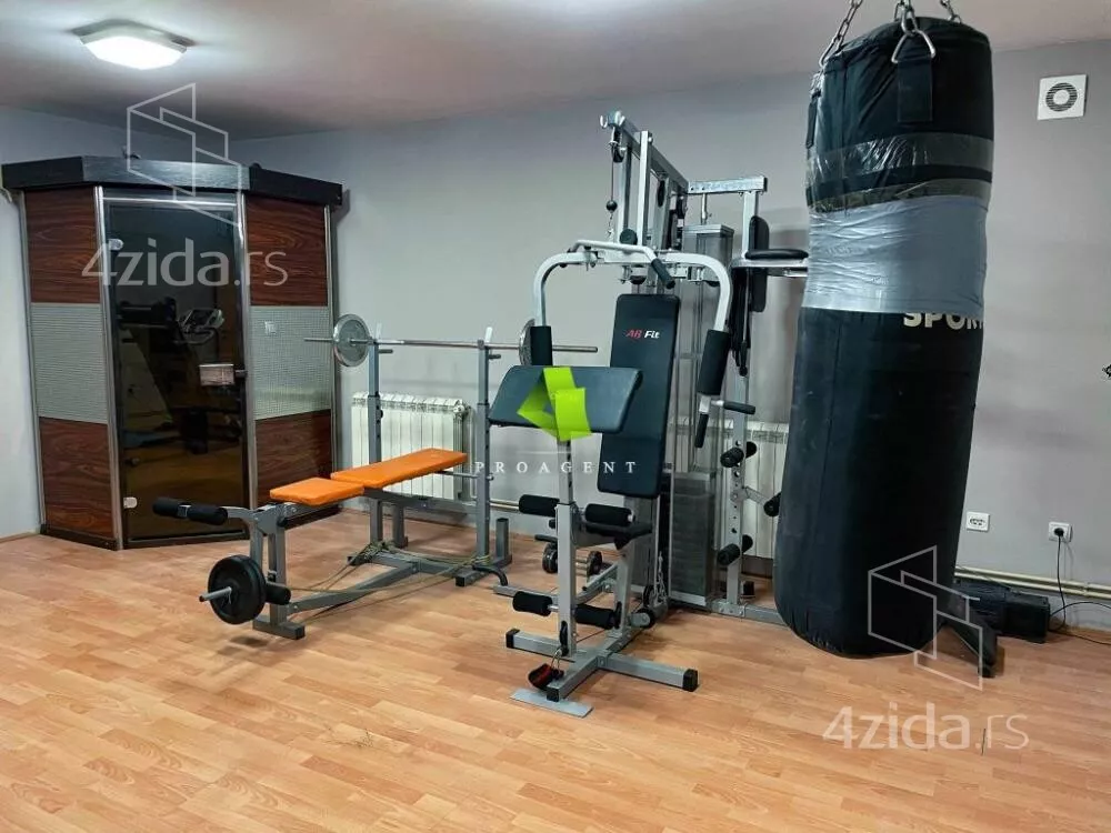 Kuća | 4zida