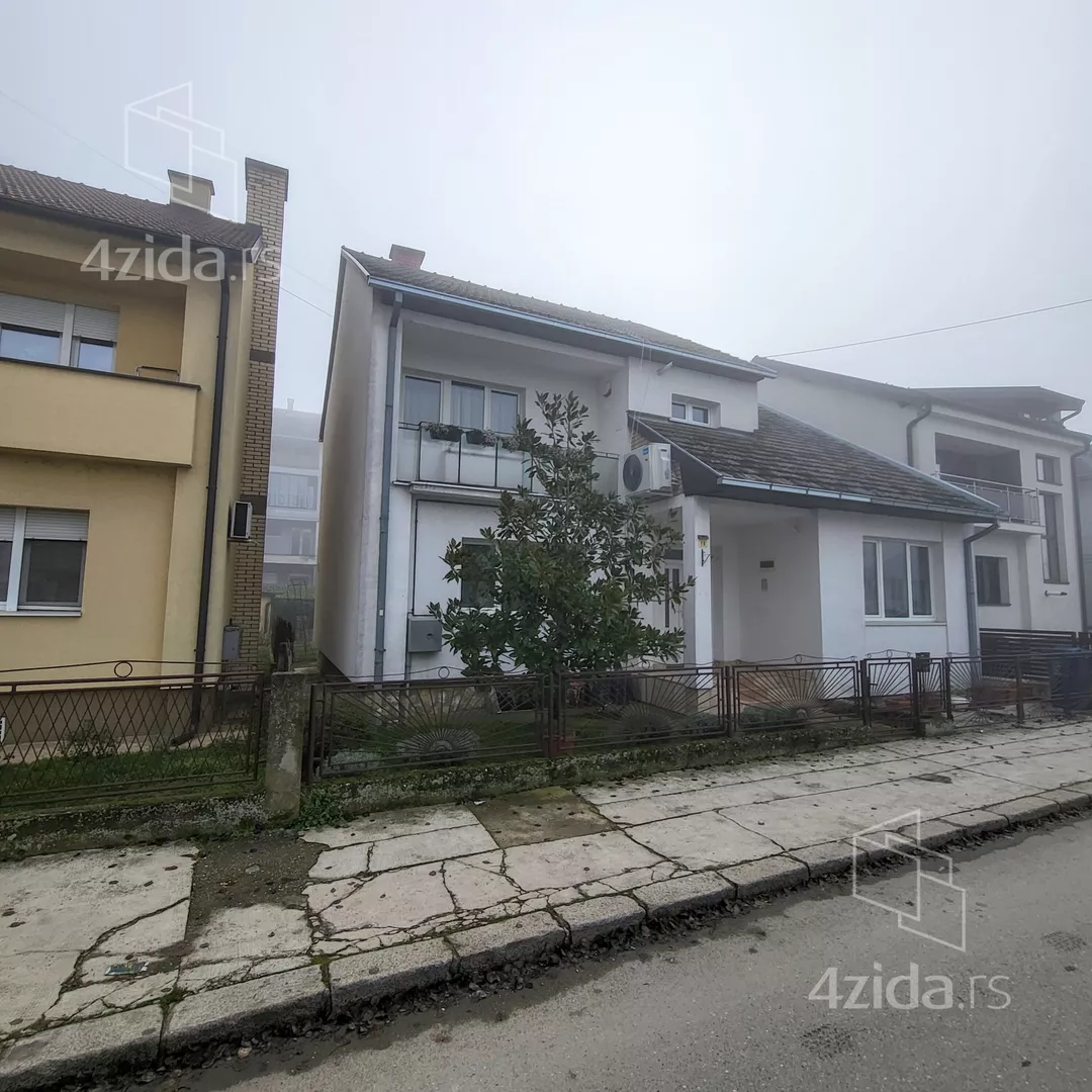 2-etažna kuća | 4zida