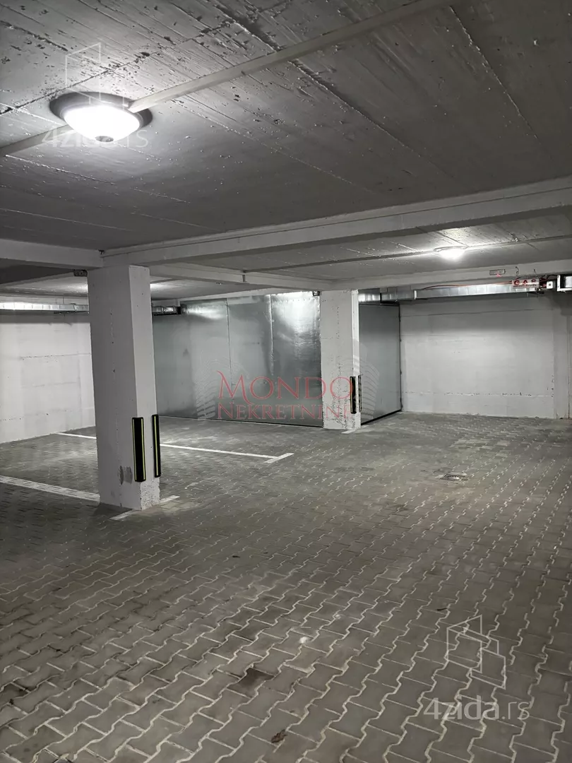 Garaža/Parking | 4zida