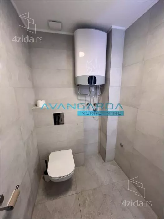 Kancelarija | 4zida