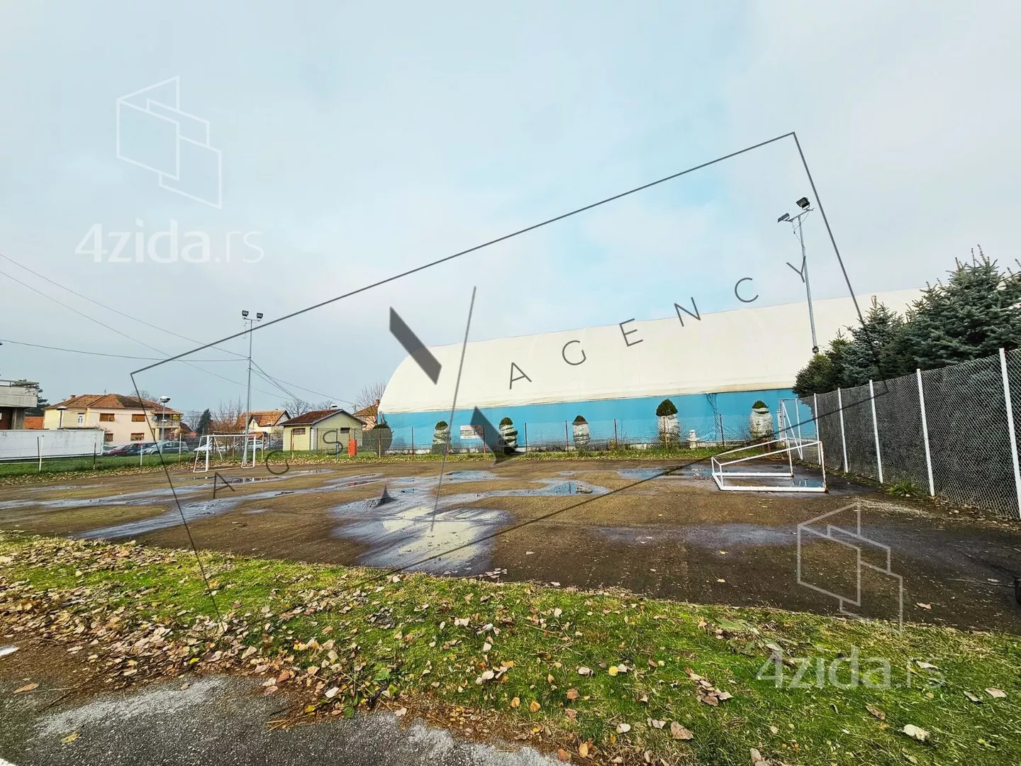 Poslovni prostor | 4zida