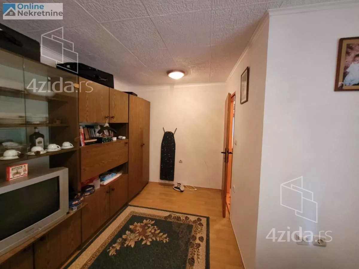 Kuća Na Prodaju, Gradske Lokacije, 85.000€, 84m²