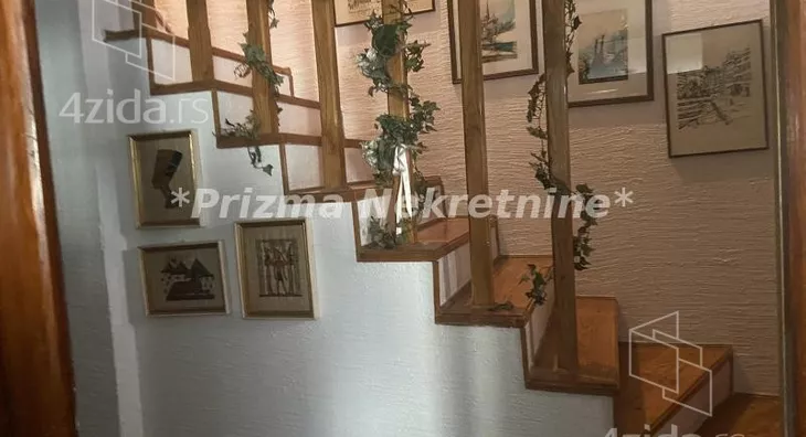 Kuća | 4zida