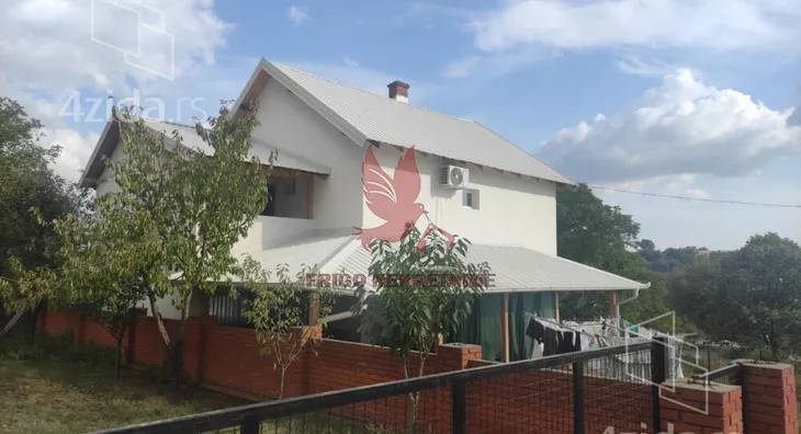 3-etažna kuća | 4zida