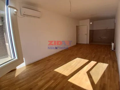 Branka Radičevića | 4zida.rs