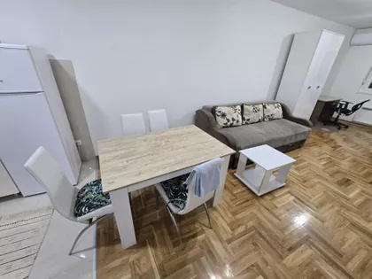 Voje Veljkovića | 4zida.rs