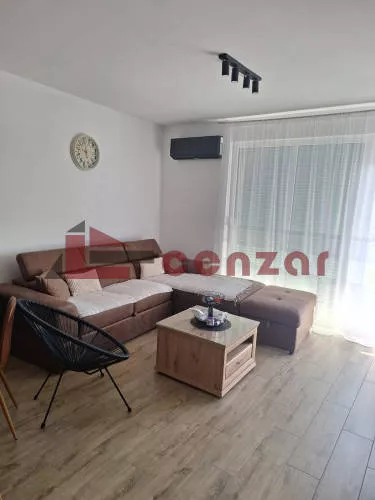 Centar 3 | 4zida.rs