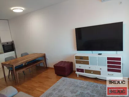 Rotkvarija | 4zida.rs