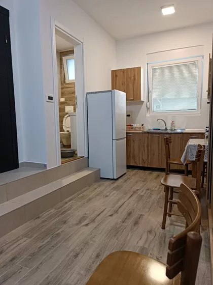 Nova 6 26 | 4zida.rs