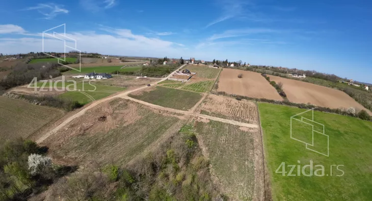 Građevinsko zemljište | 4zida