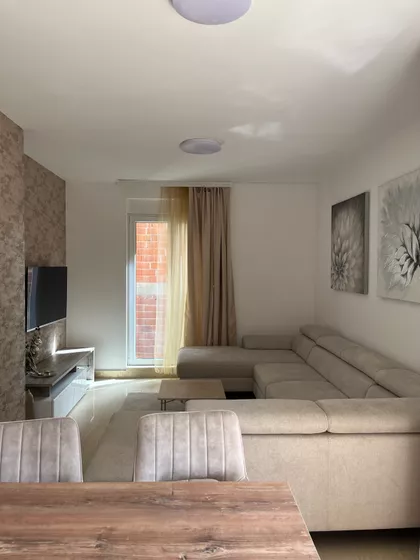Ćaldov put iza Lidla BB | 4zida.rs