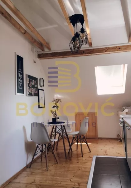 Maksima Gorkog | 4zida.rs