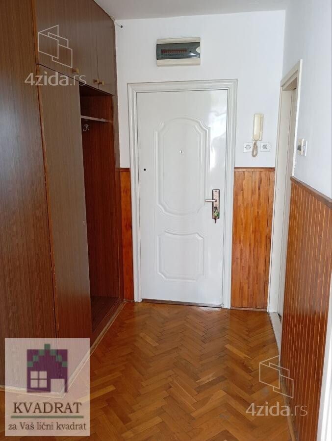 Stan – Beograd - Više