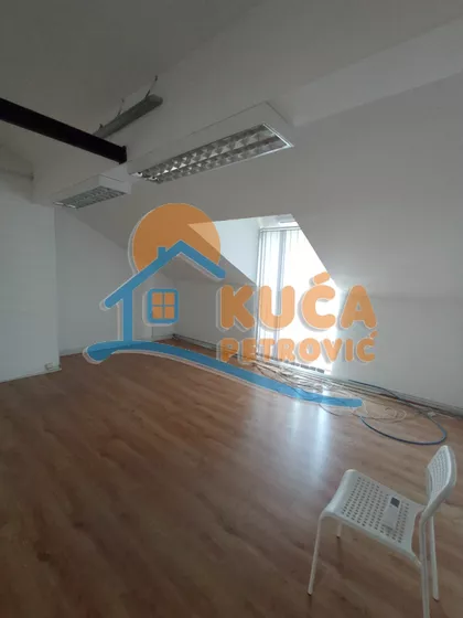 Bulevar 12. februar | 4zida.rs