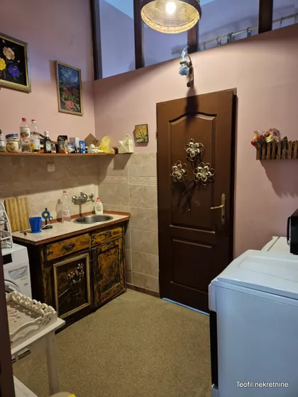 Avijatičarski trg | 4zida.rs