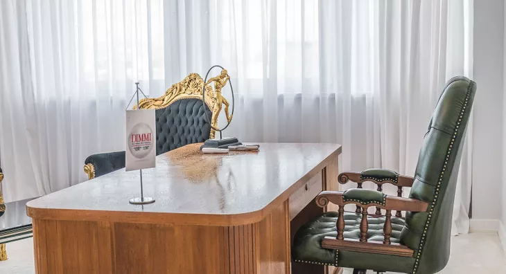 Šestosoban stan | 4zida