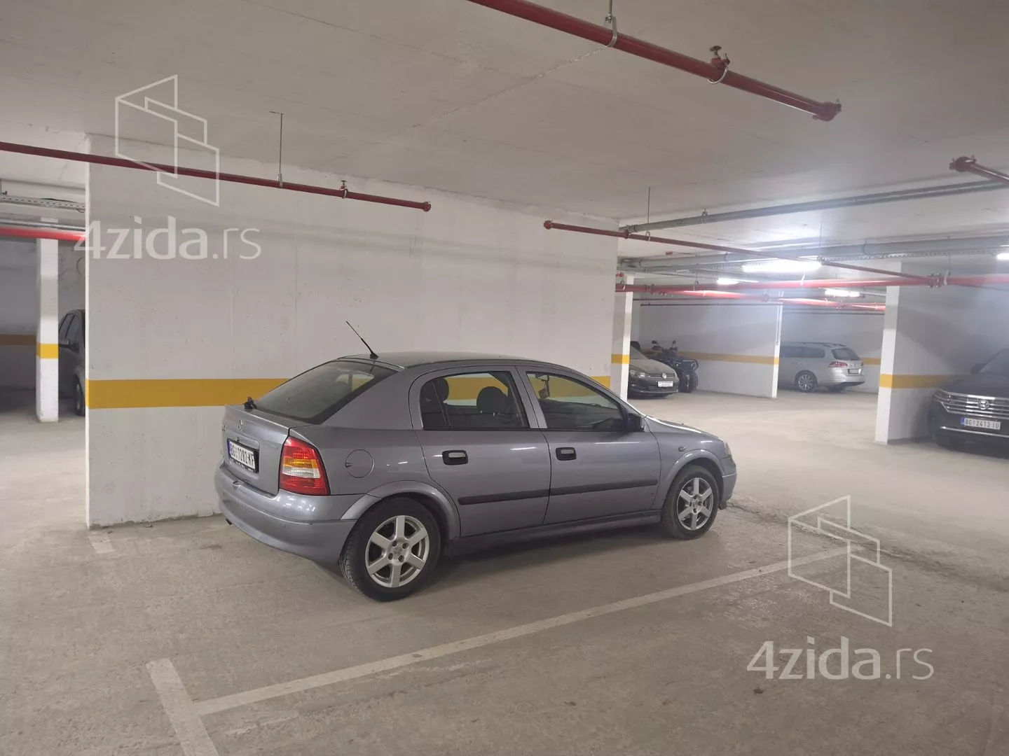 Parking | 4zida