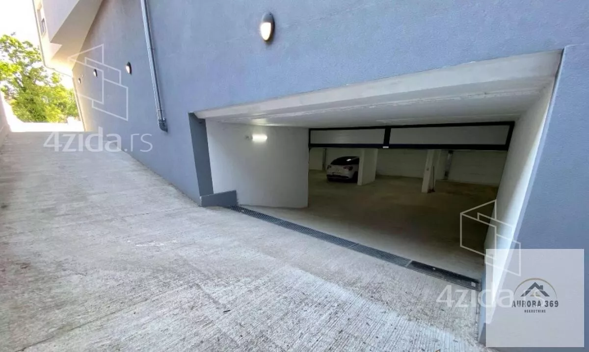 Garaža/Parking | 4zida