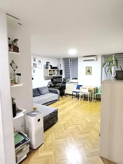 Radnička | 4zida.rs
