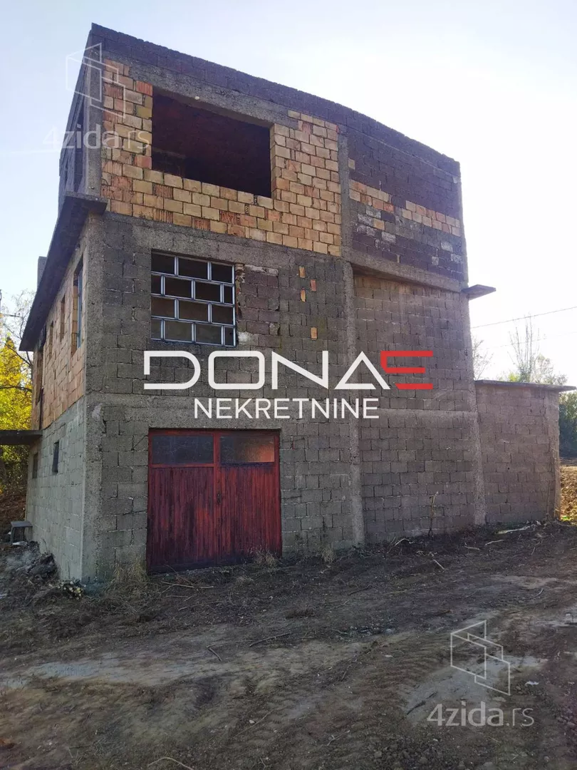 Građevinsko zemljište | 4zida