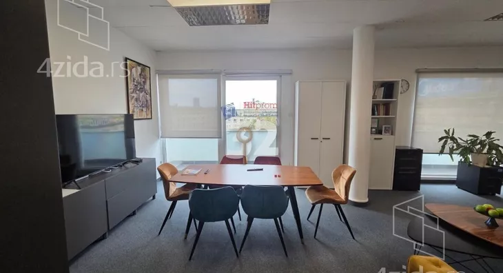Poslovni prostor | 4zida
