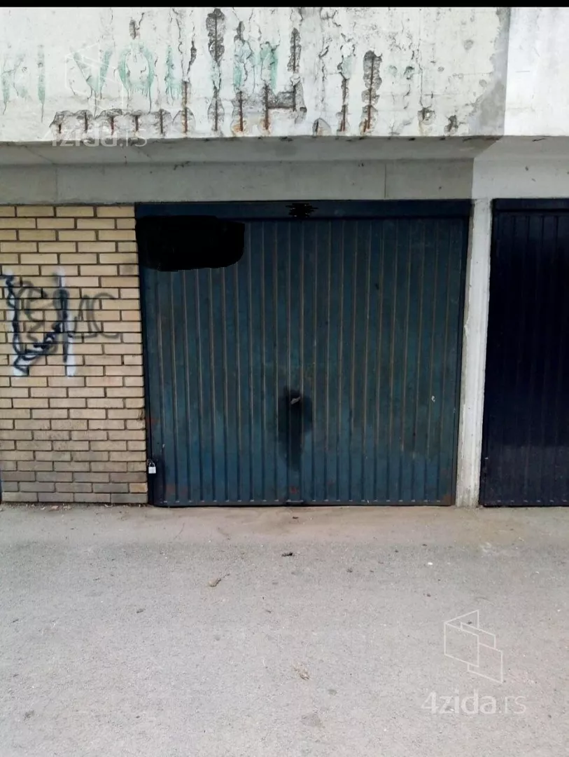Garaža/Parking | 4zida