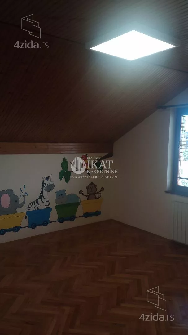 3-etažna kuća | 4zida